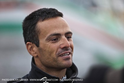 14 05 09 - Marseille - Record de la Méditerranée - Groupama 3 - Franck Cammas - G class - Départ de Marseille pour Carthage