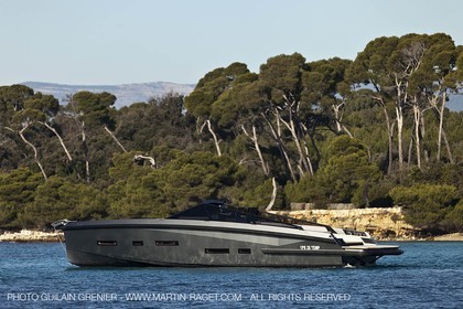 11 11 2009 - Saint Jean Cap Ferrat (FRA,06) Wally Yachts - Wallypower 55