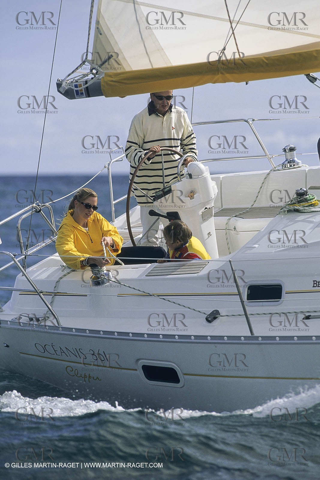 Sailing, cruising, people, children