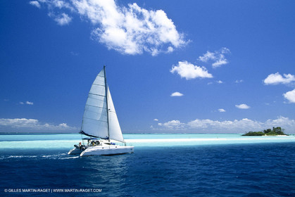 Destinations - South Pacific Ocean - New Caledonia - Pines Island