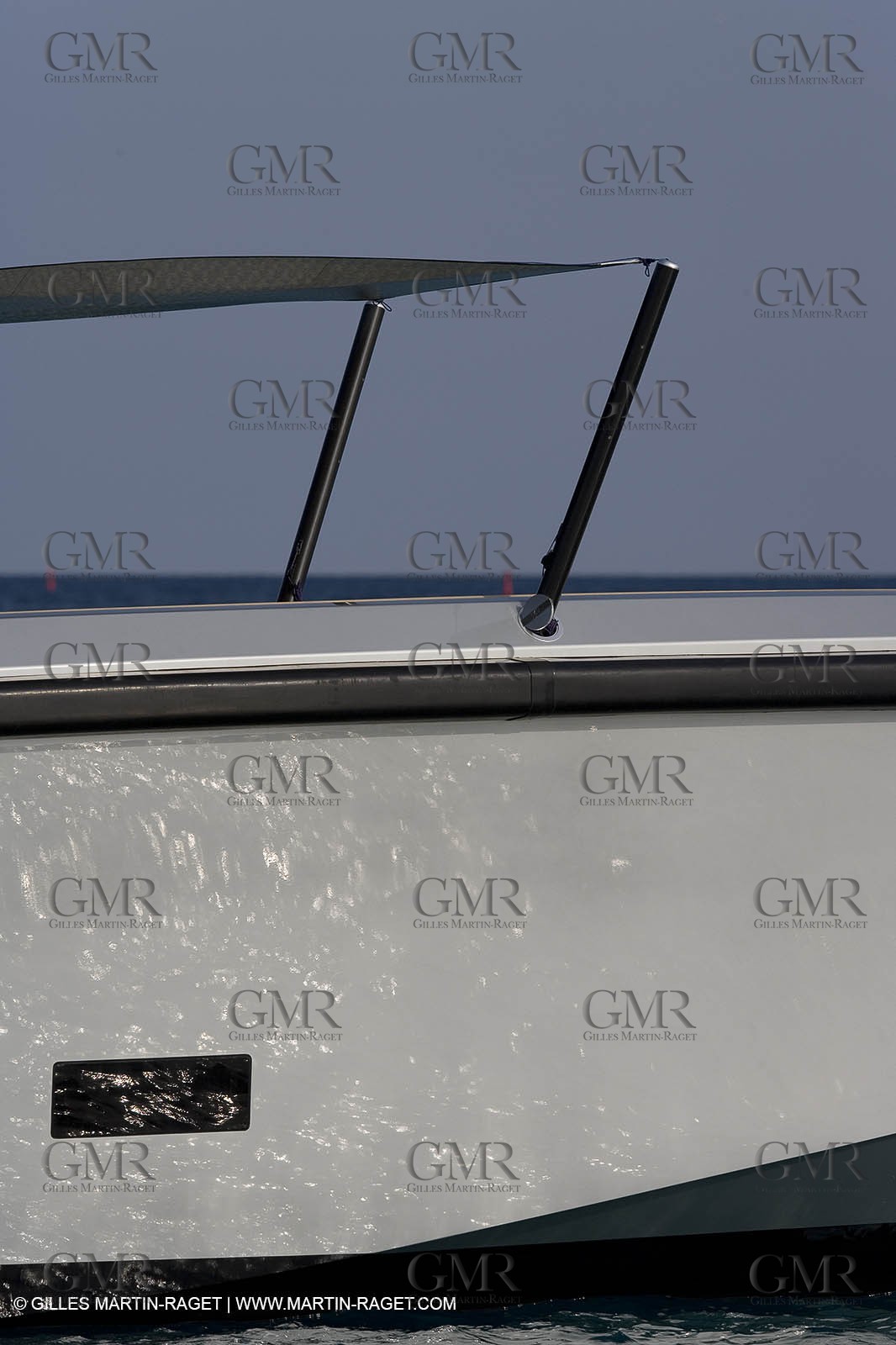 29 09 2007 - St Jean Cap Ferrat - Wally Yachts - Wally Power 70 - Lau Lau