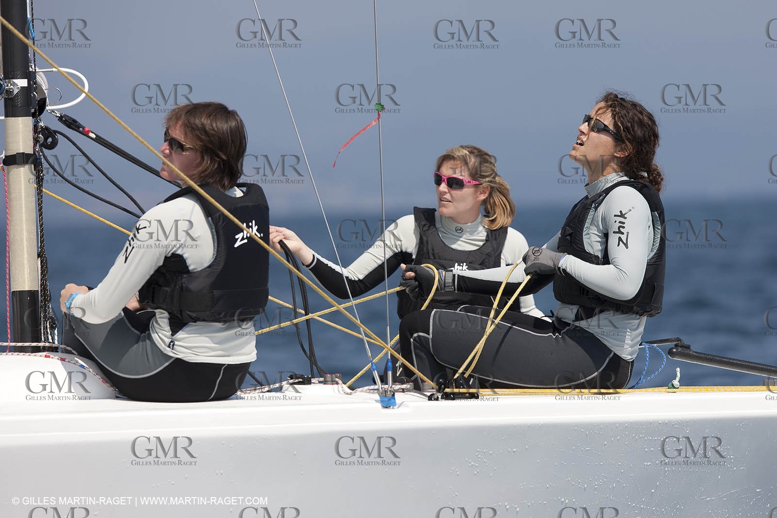 20 04 2010 - Hyères (FRA,83) - SOF 2010 - Zhik Team - women Match Racing - Leroy Pruvot  Bertrand