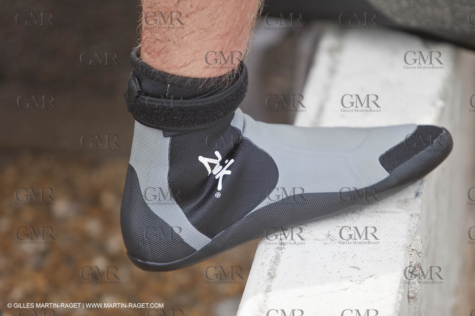 26-04-10 - Hyeres (FRA,83) - SOF 2010 - Tom BURTON