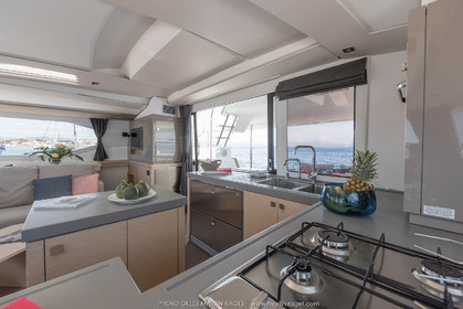 16 05 2017, Porquerolles (FRA,83), Chantier Fountaine-Pajot, Sanoa 47