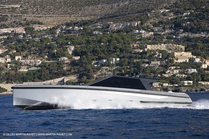29 09 2007 - St Jean Cap Ferrat - Wally Yachts - Wally Power 70 - Lau Lau