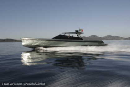 16 07 2007 - Portisco (Italie, Sardaigne) - Wally Power 47 millesime 2007