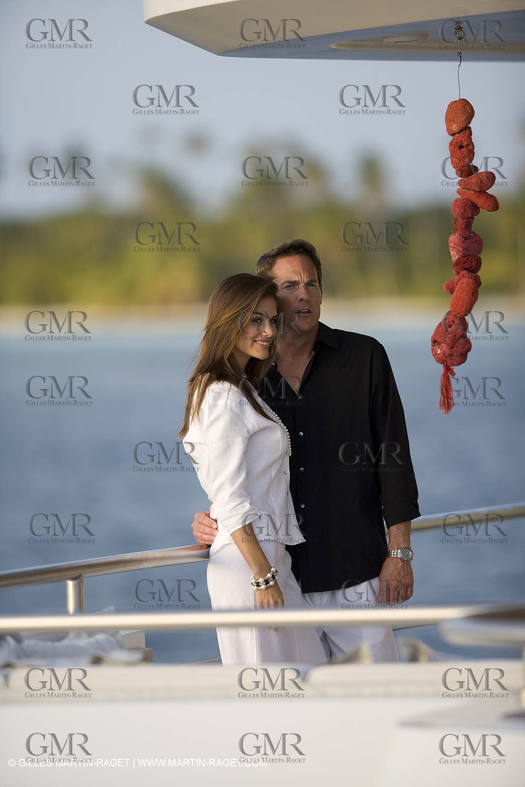 01 02 2008 - San Blas Archipelago (Panama) - Motor Yacht Senses