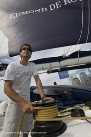 05 07 2012 - New York (USA) - Ocean Krys Race - Speed runs in fornt of NY city