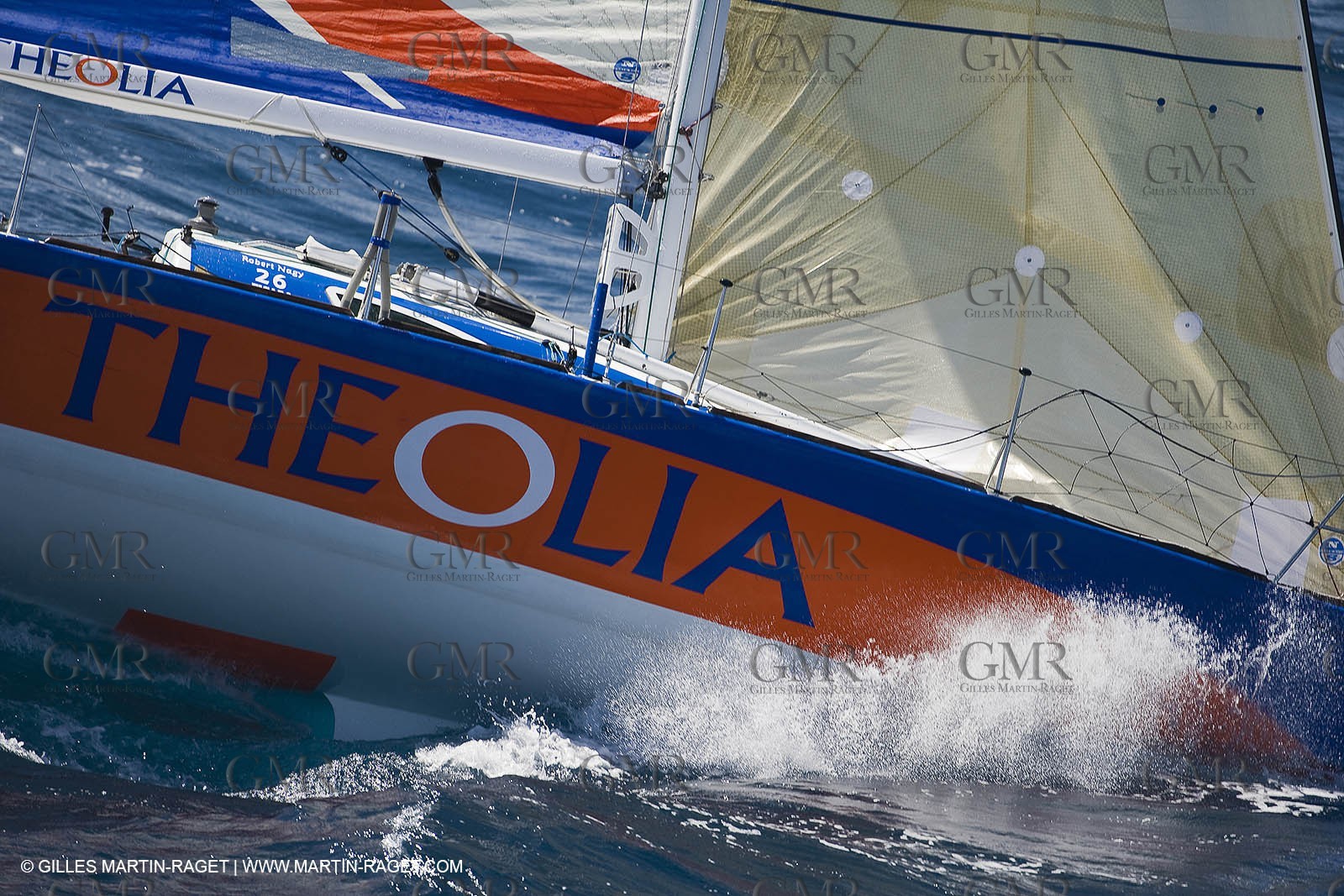 06-26-2007 - FIGARO II - THEOLIA - Skipper : Robert Nagy - Training off Marseille (south France) with strong wind conditions