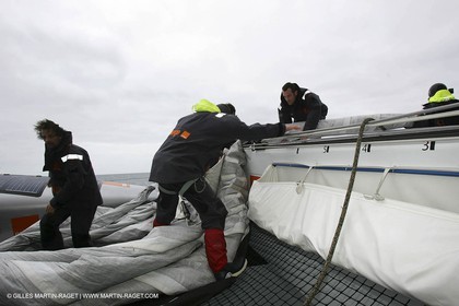 Orange II - Jules Verne Trophy 2005 - Traning Lorient