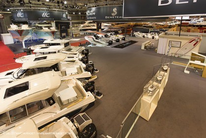 10 12 2013 - Paris (FRA,75) - Salon Nautique de Paris - Stand Beneteau