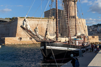 23 10 2025, Marseille (FRA), MED25 - Armada pour la Paix - Le Bel Espoir ammaré au Mucem