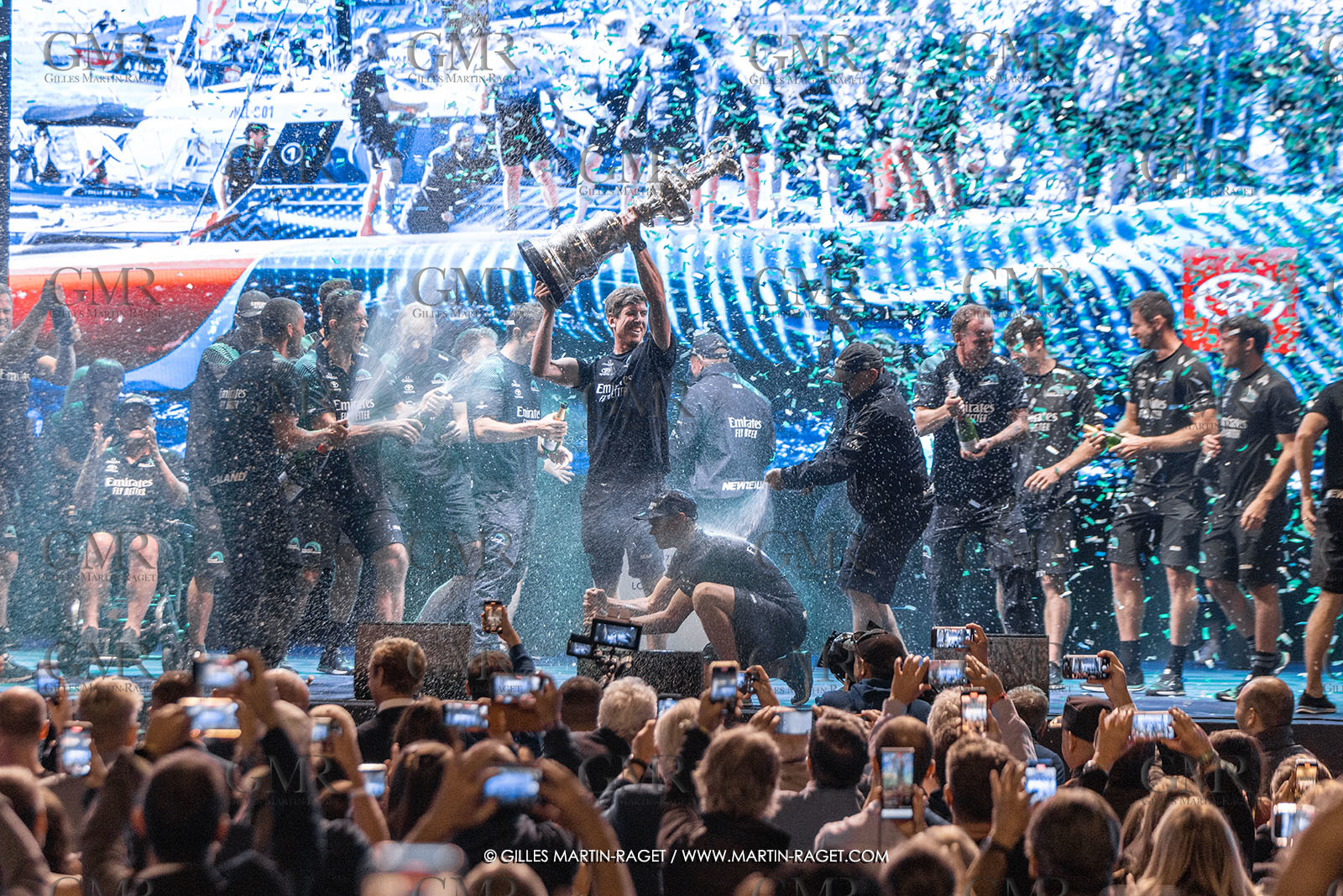 19 10 2024, Barcelona (ESP), Louis Vuitton 37th America's Cup, Final Match, Race Day 6 , Prizegiving