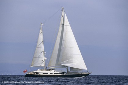 Sailing, Cruising, Super yachts, Atmosphère, Perrini Navi