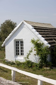 01 07 2008 - Les Saintes Maries de la mer (FRA, 13) - Cabanes de gardians