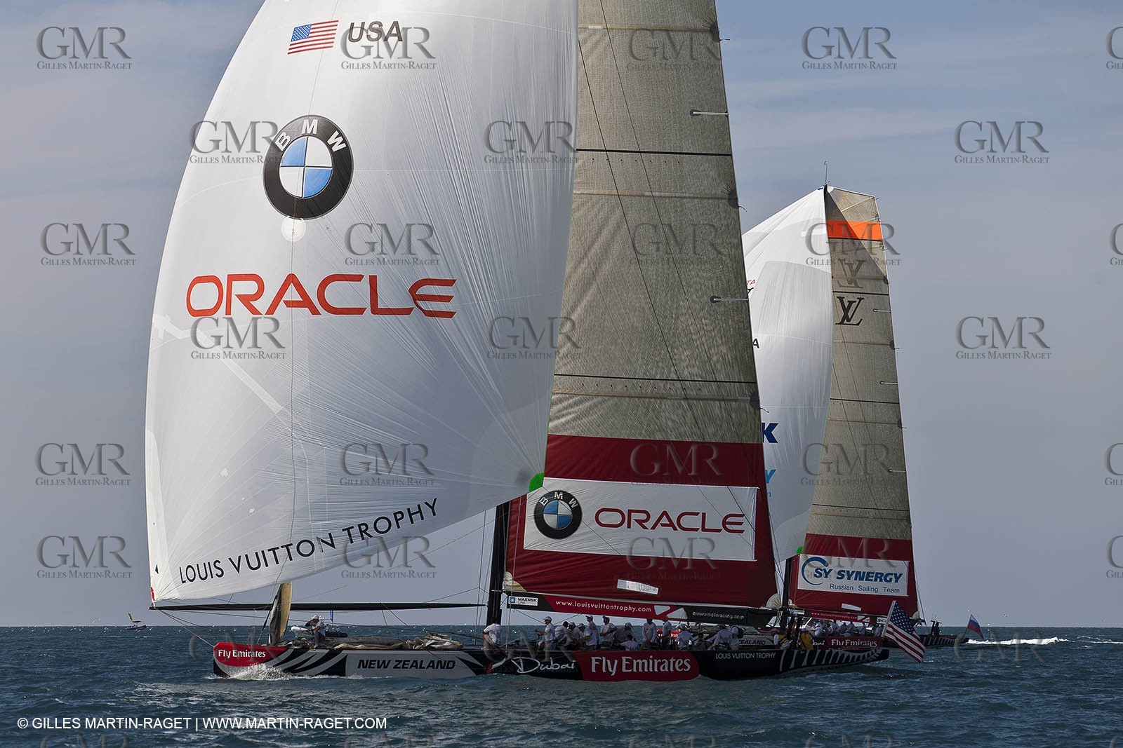 19 11 2010 - Dubai (UAE) - Dubai Louis Vuitton Trophy - Round 2 -  BMW ORACLE Racing Vs Synergy