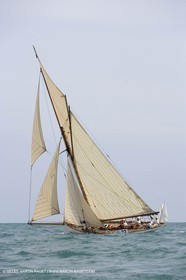 YC9H5095.JPG