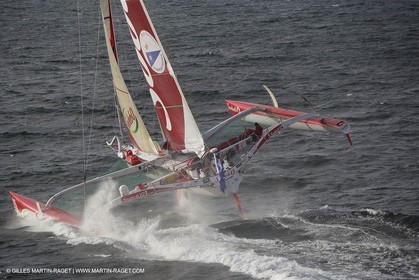 11 10 2008  -Lorient (FRA)  -  Multis Orma - Sodebo (Thomas Coville) - Route du Rhum 2006 training