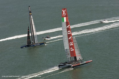 09 08 2013 - San Francisco (USA,CA) - 34th America's Cup - Louis Vuitton Cup - Semi-finals - Luna Rossa vs Artemis Racing - Race 3