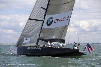 02 08 2010 - Cowes (UK, IOW) - The 1851 Cup -  BMW ORACLE Racing - Training Day.