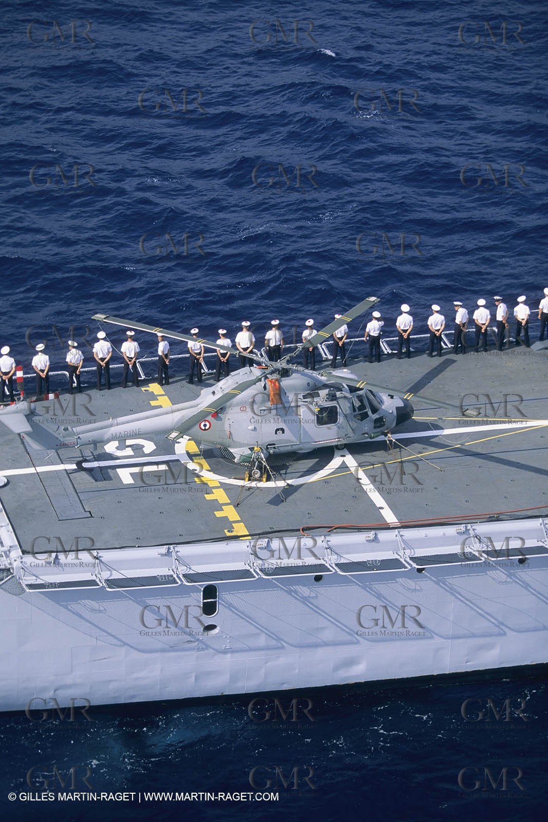 Monde maritime, Warships, marine militaire