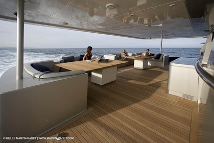 11 06 2007 - Valencia (Spain) - Bradley, super yacht catamaran dessiné par Gilles Vaton et construit par H2X à la Ciotat (France)