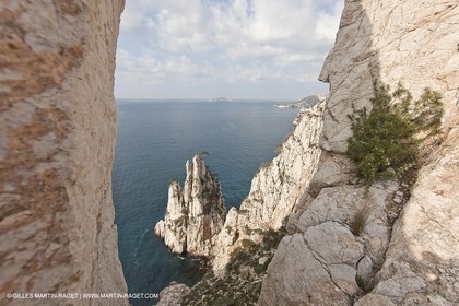 20 03 2009 - Marseille (FRA, 13) - Les Calanques - Pic de l'Eissadon et falaises du Devenson