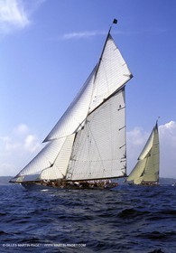 Sailing, Classic yachts, Voiles de Saint-Tropez 2003