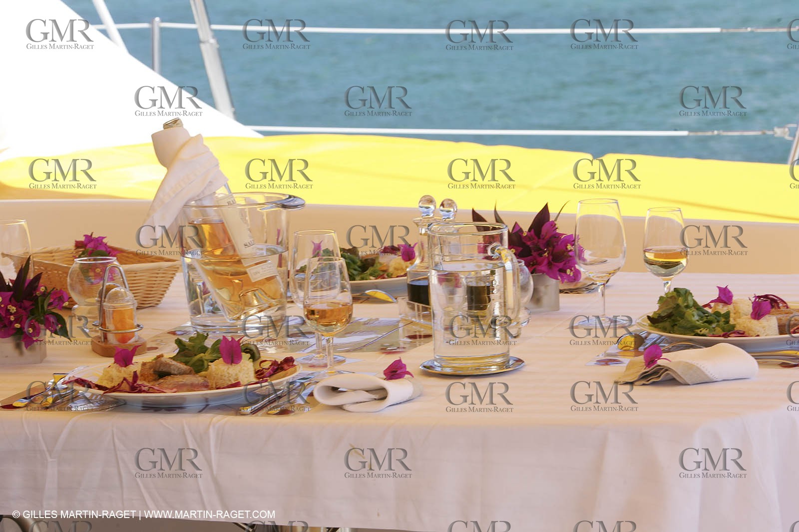 Caribean - Martinique - Privilege 585 - Matira  Voile - Croisière - Repas