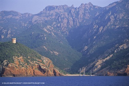 sailing, cruising, monohull at the mooring