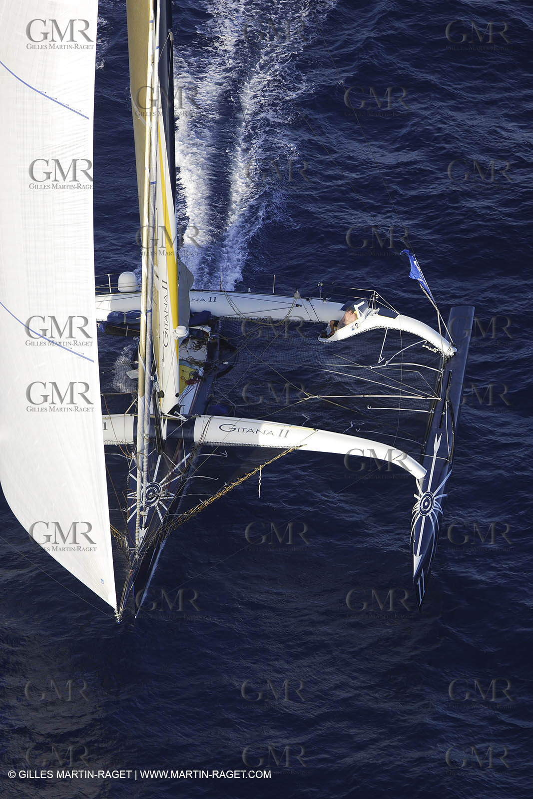 05 11 2006 - Pointe à Pitre Guadelupe (FRA) - Route du Rhum 2006 arrival - overall winner Lionel Lemonchois (Gitana 11)