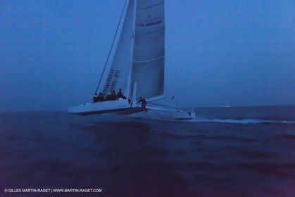 09 10 2010 - Morges (SUI) - L'Hydroptère.CH - 1st sail