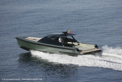 16 07 2007 - Portisco (Italie, Sardaigne) - Wally Power 47, 2007 version