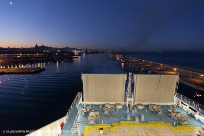 17 02 2012 - Marseille (FRA,13) - Arrivée dnas le port de marseille à bord du Piana (La méridionale)