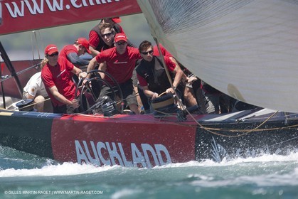 21 01 2009 - Auckland (NZL) -  Louis Vuitton Pacific Series - BMW ORACLE Racing - Training