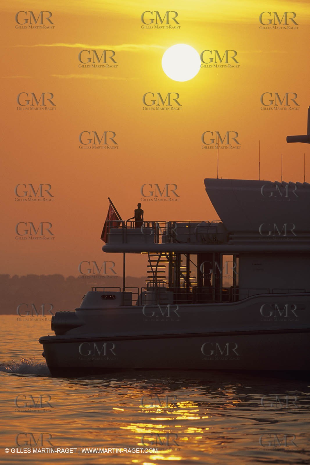 Super Motor Yachts, Thunder B