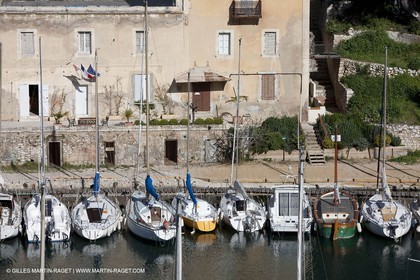27 03 2010 - Marseille (FRA,13) - Les Calanques - Port Miou