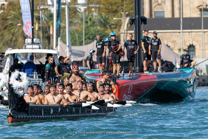 19 10 2024, Barcelona (ESP), Louis Vuitton 37th America's Cup, Final Match, Race Day 6, Dock out