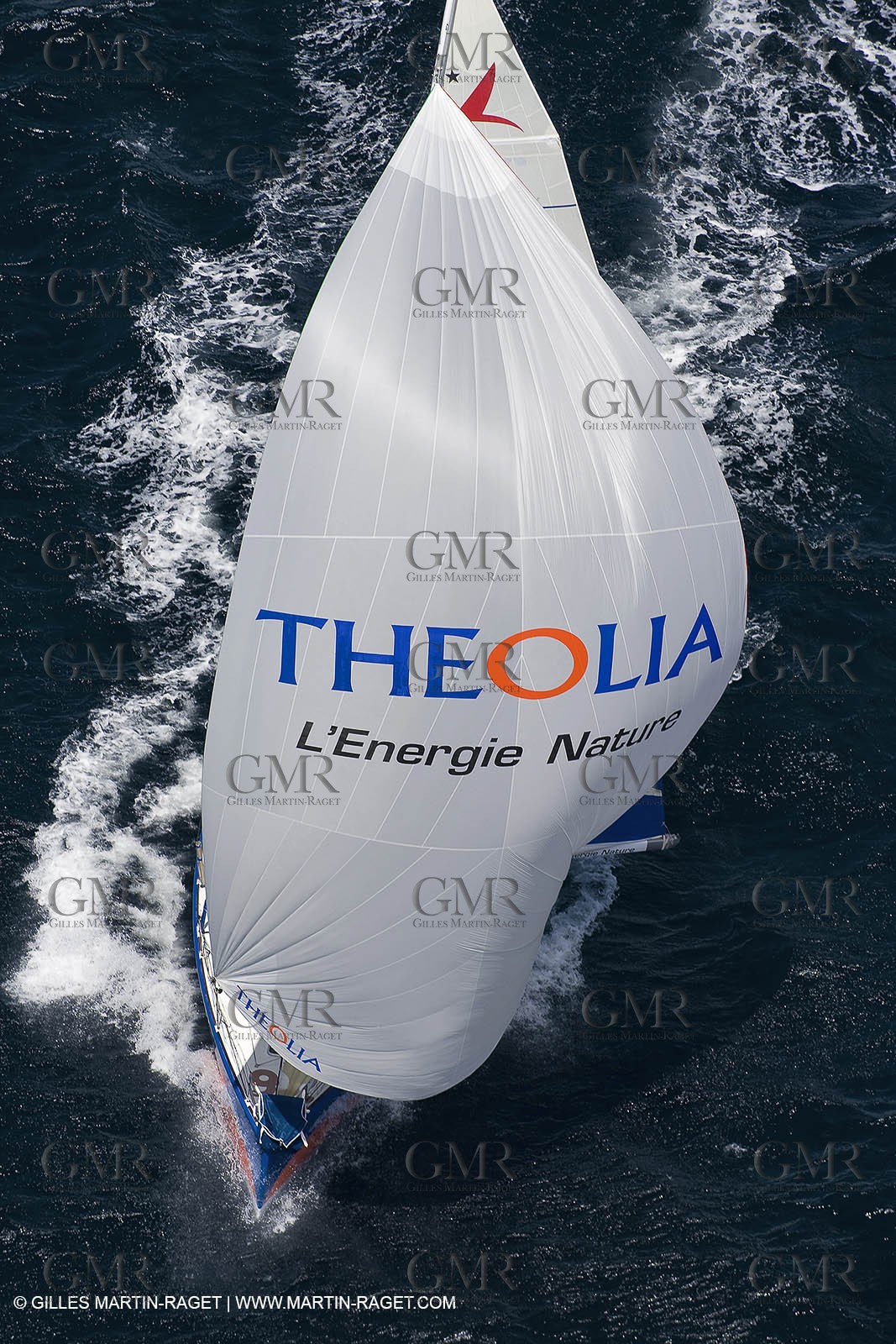 06-26-2007 - FIGARO II - THEOLIA - Skipper : Robert Nagy - Training off Marseille (south France) with strong wind conditions