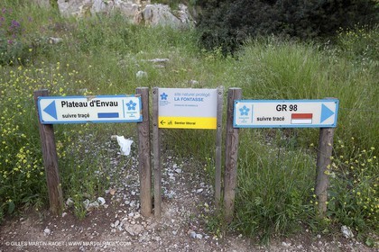 03 05 2009 - Marseille (FRA, 13) - Les Calanques - Port Pin