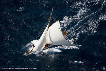 07 10 2006 - Saint Tropez (Fr) - Voiles de Saint Tropez 2006 - Bona Fide