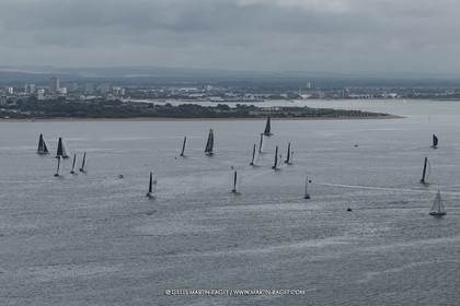 19 07 2025, Cowes (UK, IOW), Admiral's Cup 2025, Channel Race Start