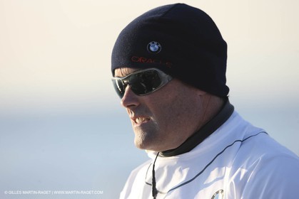 12 02 2010 - Valencia (ESP) - 33rd America's Cup - BMW ORACLE Racing - Day 5 - Dock Out