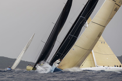 19 06 2024, Porquerolles Island (FRA), Championnat du monde des 12 m JI 2024, Race Day 1