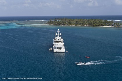 01 02 2008 - San Blas Archipelago (Panama) - Motor Yacht Senses