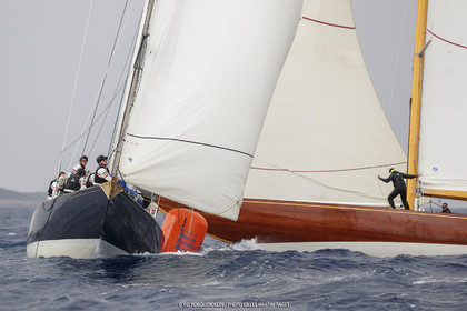 19 06 2024, Porquerolles Island (FRA), Championnat du monde des 12 m JI 2024, Race Day 1