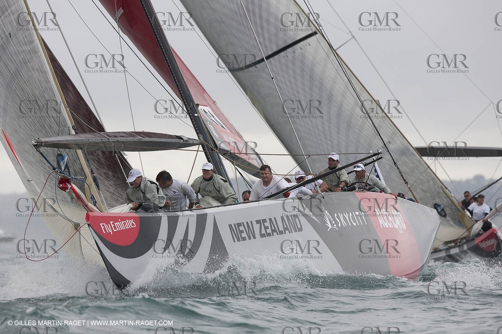 11 02 2009 - Auckland (NZL) -  Louis Vuitton Pacific Series -  Racing Day 11 - sail off