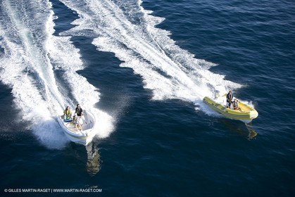 Motor boat running