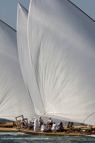 20 11 2010 - Dubai (UAE) - Dubai Louis Vuitton Trophy - Courses de boutres traditionnels pour les équipes engagées