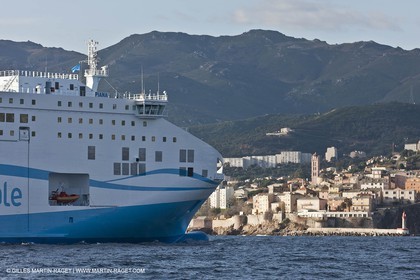 18 12 2011 - Bastia (FRA, Corsica) - Ship Company La Meridionale - The Piana